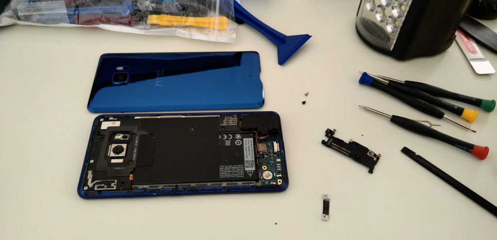 HTC repairs1